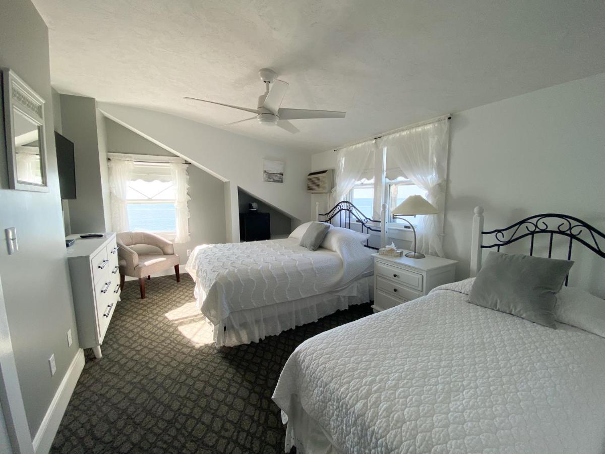 By The Sea Guests Bed & Breakfast And Suites Деннис-Порт Экстерьер фото